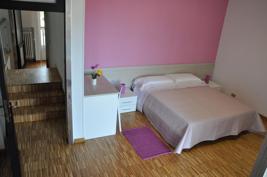 B&B Dos Almas Bari Eksteriør bilde