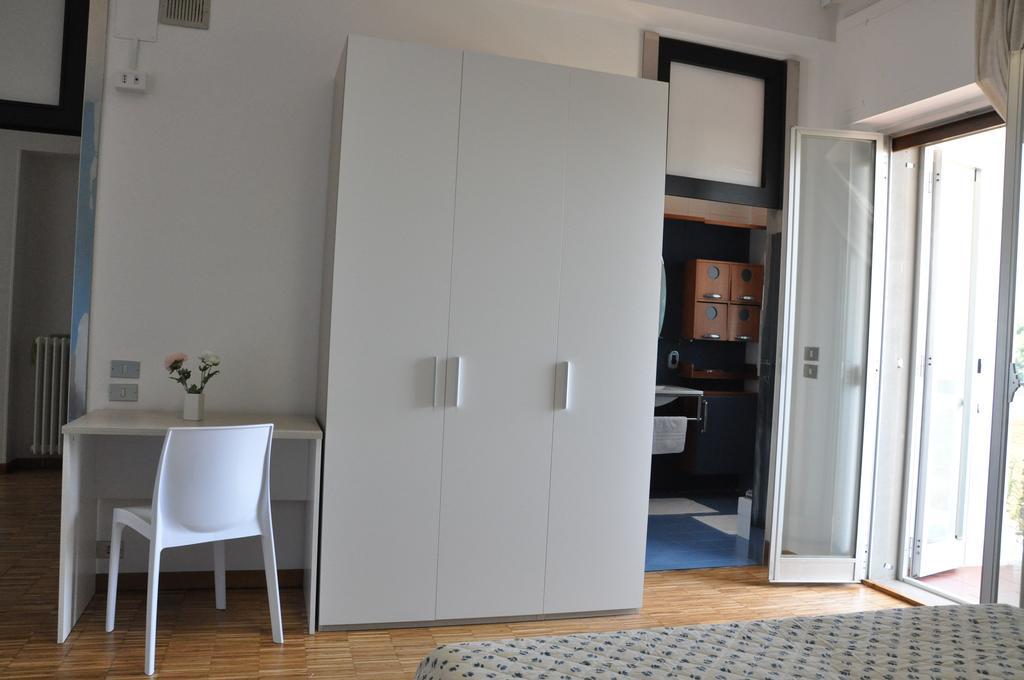B&B Dos Almas Bari Eksteriør bilde